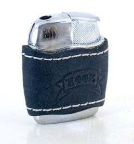 Αναπτήρας Δερμάτινος